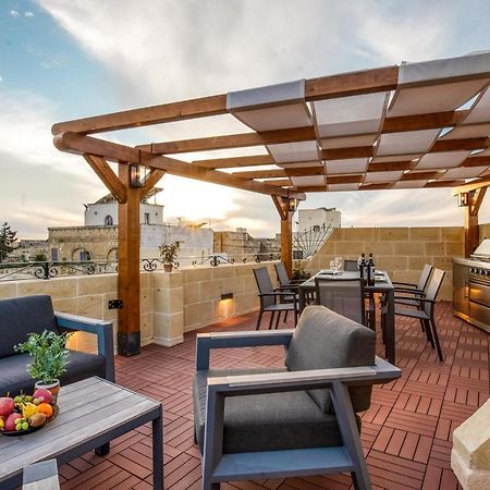 Narcisa - Luxury 3Br Traditional House With Pool, Cinema & Hot Tub Xaghra Luaran gambar