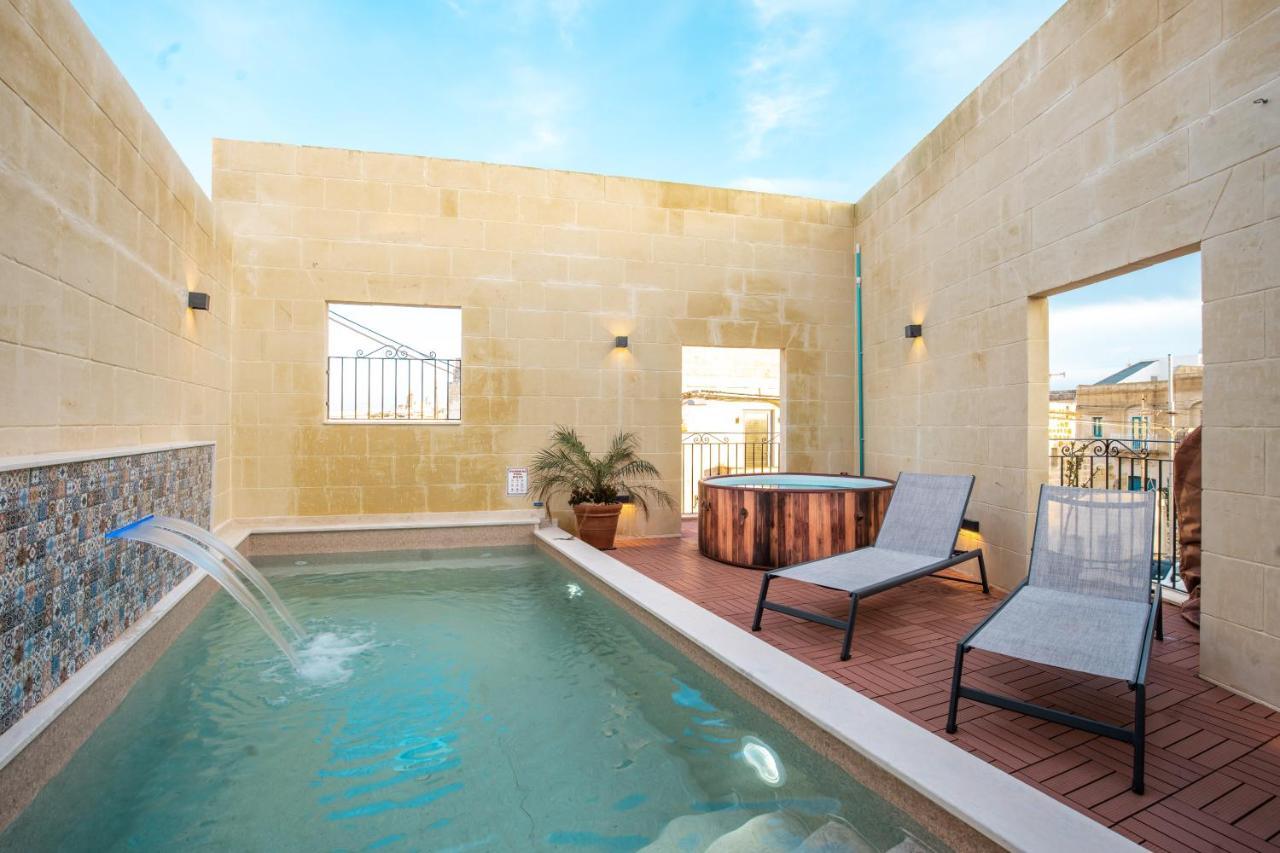 Narcisa - Luxury 3Br Traditional House With Pool, Cinema & Hot Tub Xaghra Luaran gambar